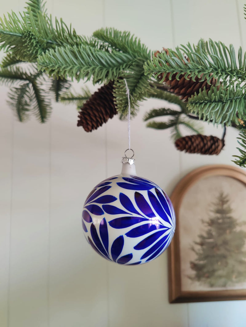 Azul Celeste Ornament